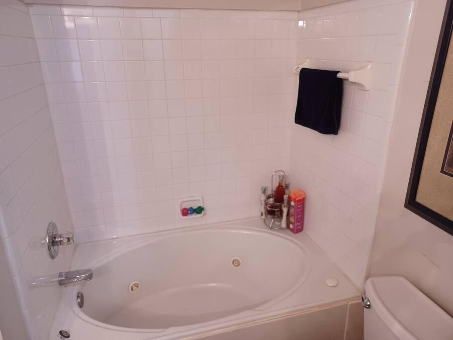 Urban Adventure Townhome - Near Downtown 애틀랜타 외부 사진